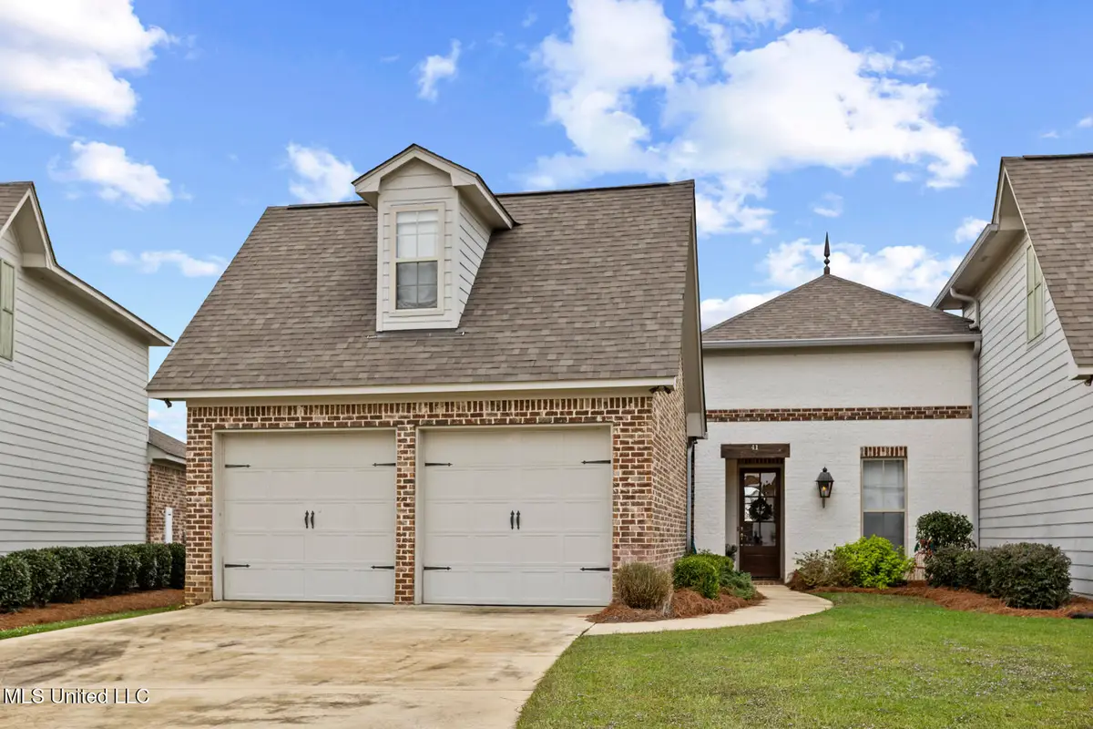 41 Peninsula Drive, Madison, MS 39110 - Image #1