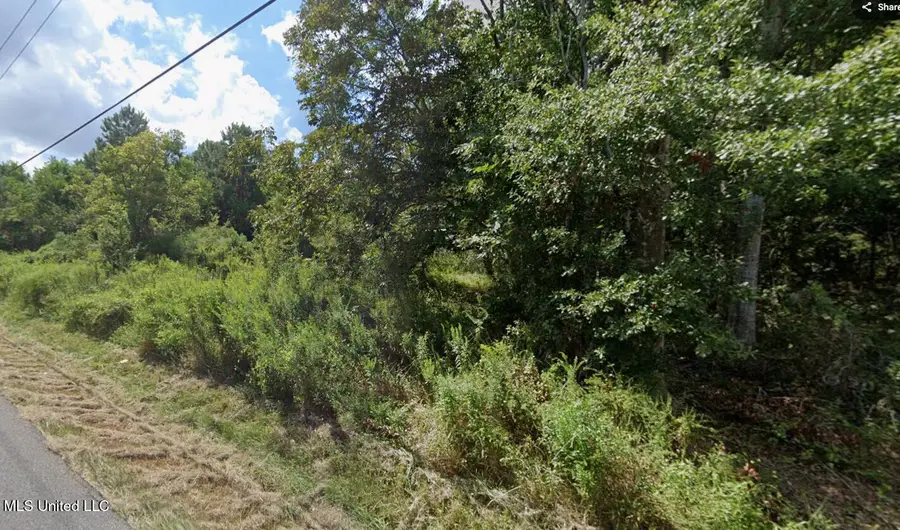 1 Brittany Avenue, Biloxi, MS 39532 - Image #3