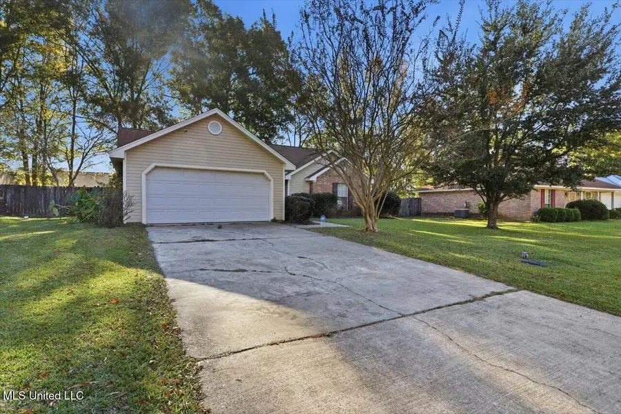 115 Eastwood Circle, Florence, MS 39073 - Image #3