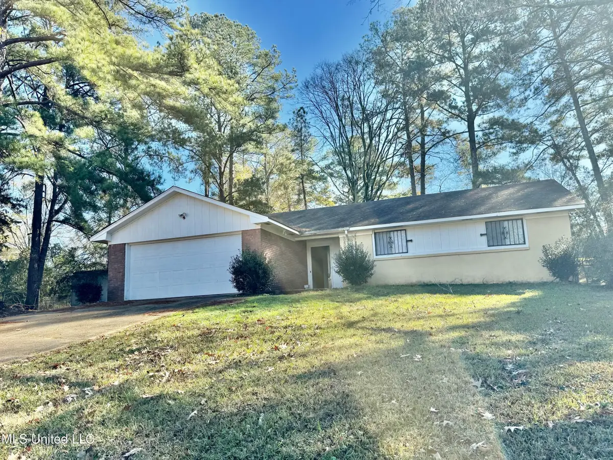 123 Fairoaks Drive, Jackson, MS 39212 - Image #1