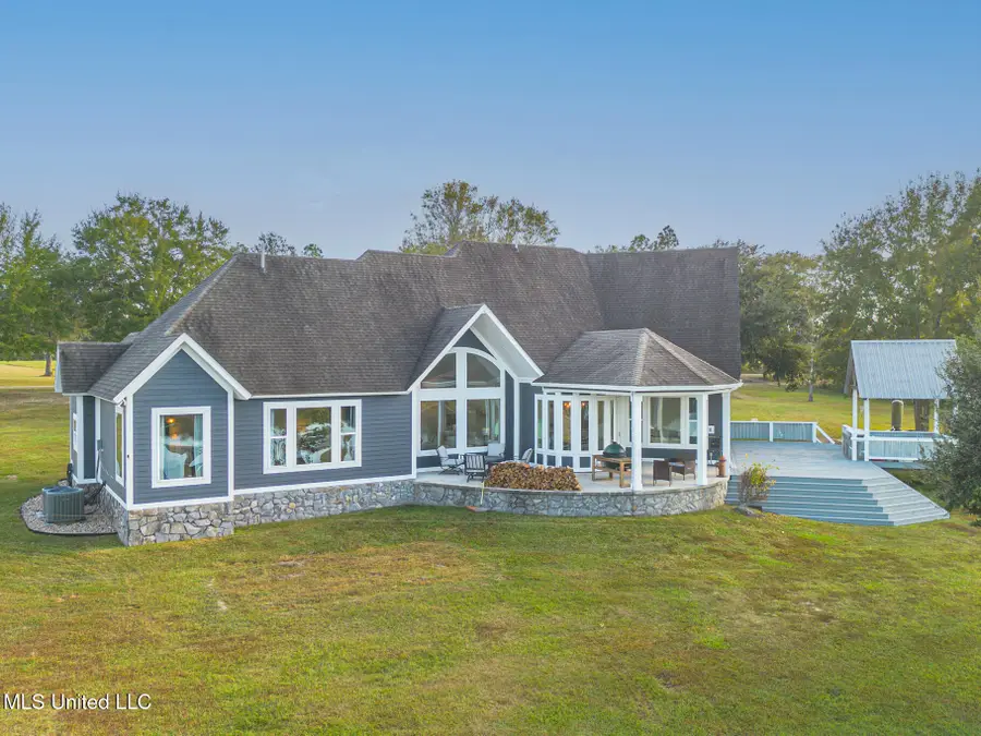 17245 Doc Lizana Road, Gulfport, MS 39503 - Image #3