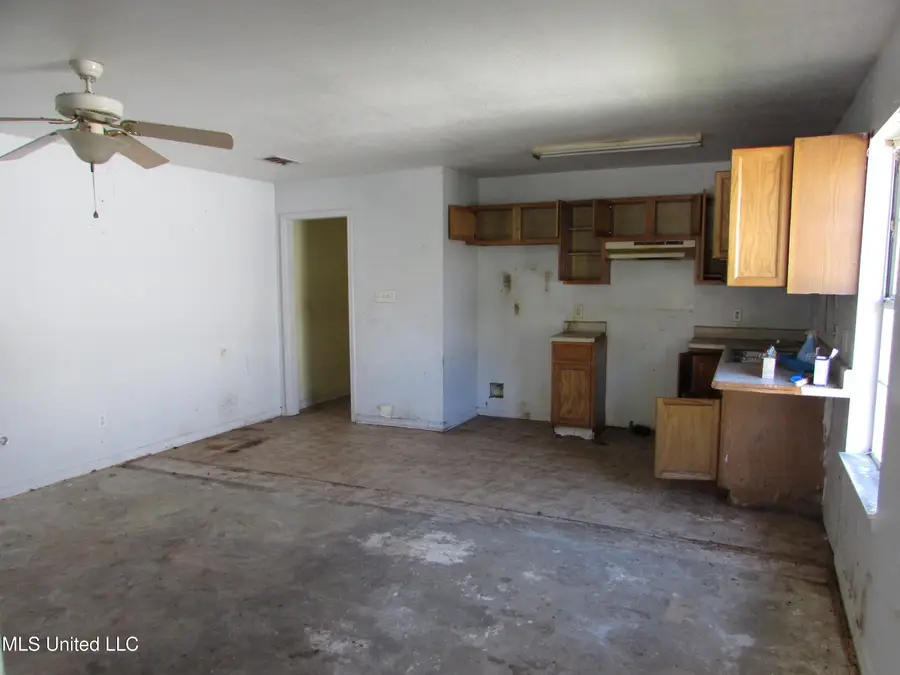 2015 32nd Avenue, Gulfport, MS 39501 - Image #2