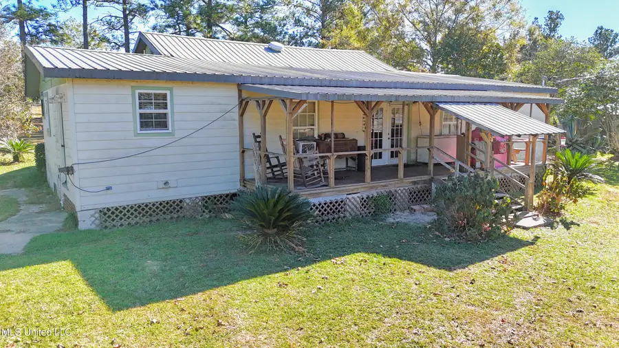 294 Geiger Road, Lucedale, MS 39452 - Image #2