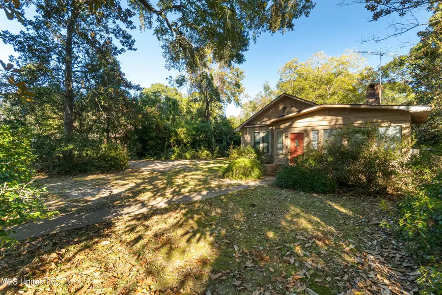 312 North Jackson Street, Poplarville, MS 39470 - Image #2