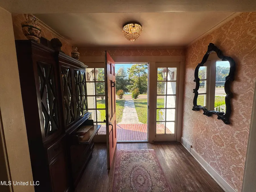 118 N Cassidy Street, Sumner, MS 38957 - Image #2