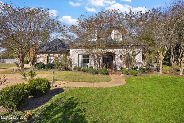 312 Pinehurst Circle, Ridgeland, MS 39157