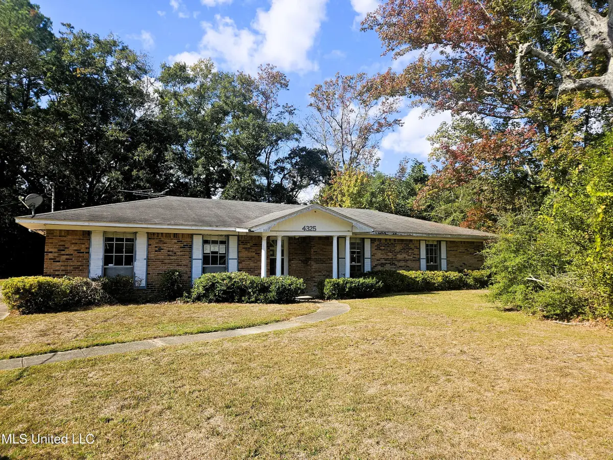 4325 Robinway Drive, Moss Point, MS 39563 - Image #1
