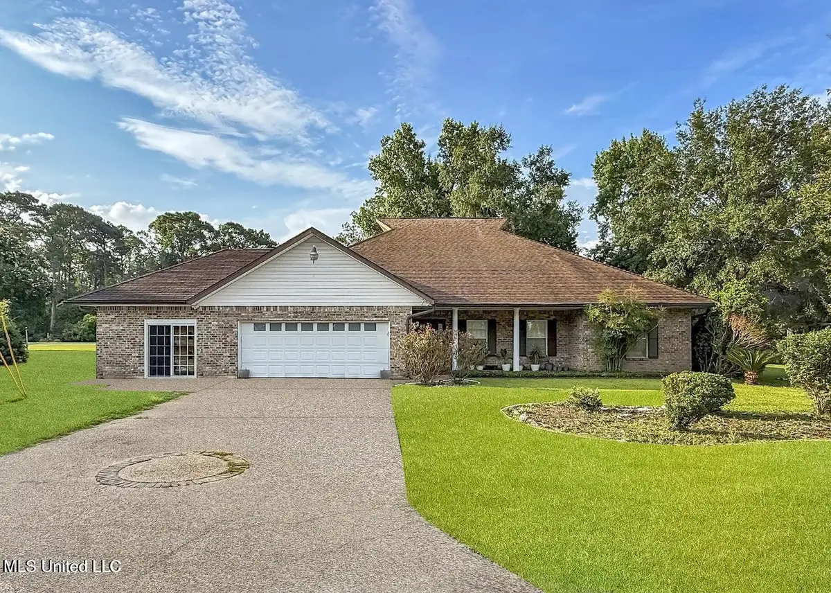 74617 N Diamondhead Drive, Diamondhead, MS 39525 - Image #1