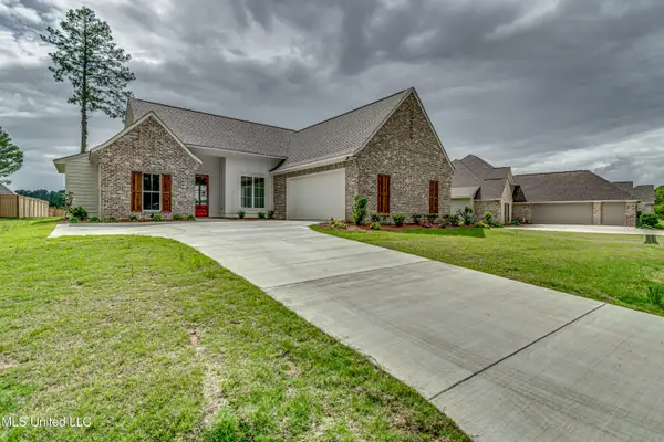 117 Charleston Lane, Madison, MS 39110