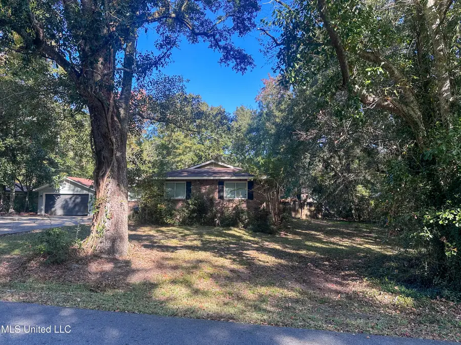 9500 Marina Avenue, Ocean Springs, MS 39564 - Image #2