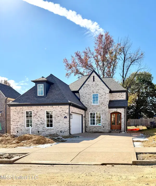 4285 S Bolivar Trail, Olive Branch, MS 38654