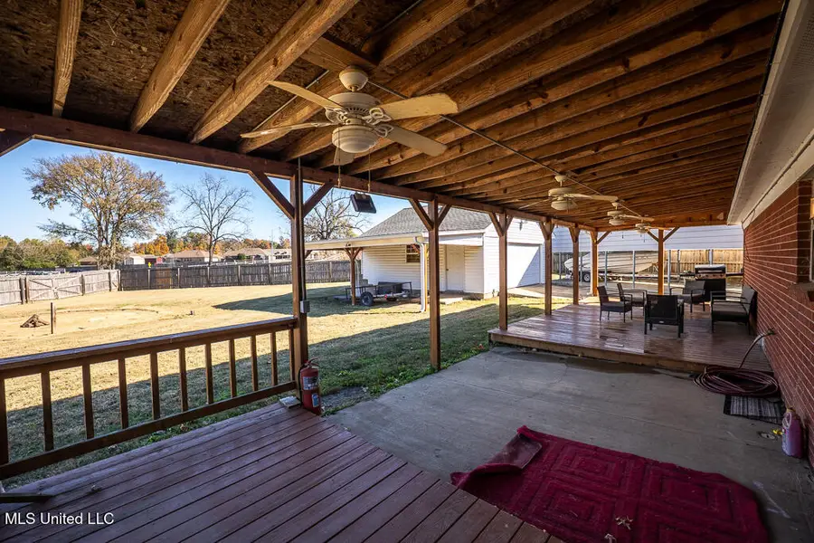 7674 Gallant Fox Cove, Southaven, MS 38671 - Image #2