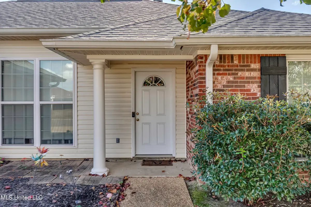 217 White Oak Place, Pearl, MS 39208 - Image #1