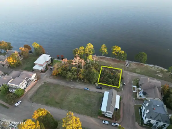 100 D'iberville Lane, Madison, MS 39110