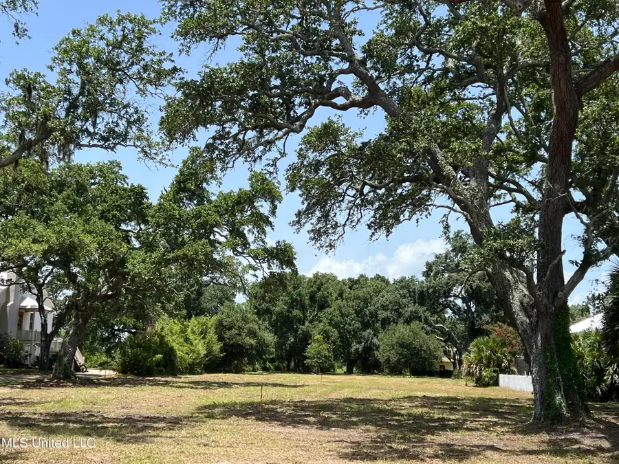 788 W Beach Boulevard, Pass Christian, MS 39571 - Image #2