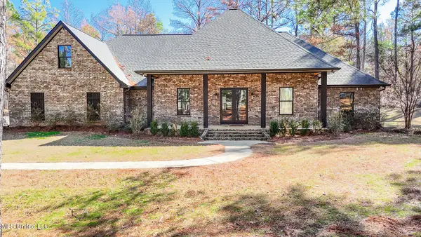 113 Trails End, Flora, MS 39071