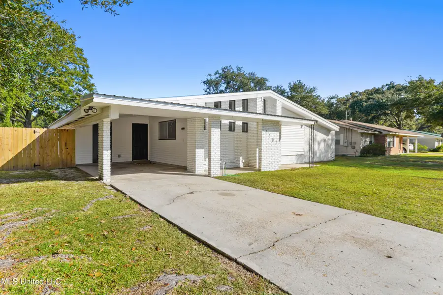 2507 Ridgewood Road, Ocean Springs, MS 39564 - Image #2