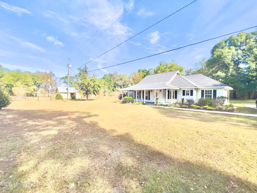 140 Lonnie Road, Lucedale, MS 39452 - Image #2