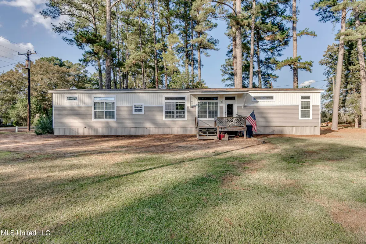 326 Lake Harbor Road, Brandon, MS 39047 - Image #1