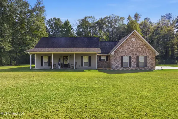 1012 Eight Point Drive, Summit, MS 39666