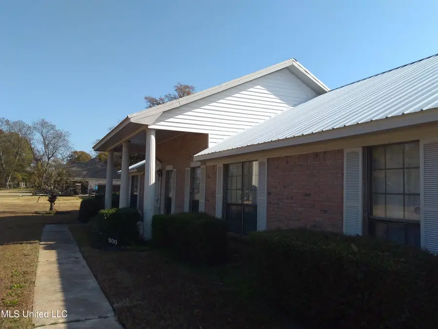 200 Flemming Lane, Indianola, MS 38751 - Image #2