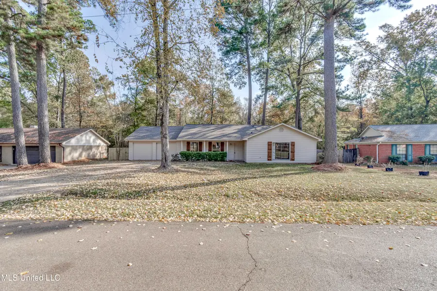 111 N Shenandoah Road, Brandon, MS 39047 - Image #2