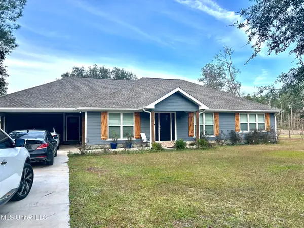 8537 Augusta Road, Moss Point, MS 39562