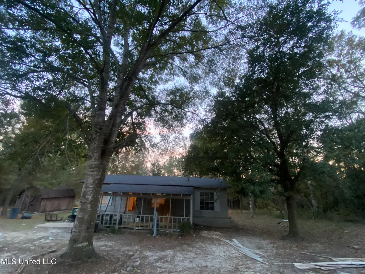 20109 Fox Ridge Drive, Saucier, MS 39574 - Image #1