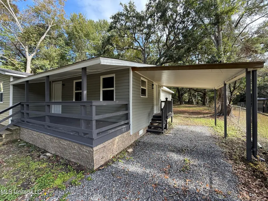 1528 Ladnier Road, Gautier, MS 39553 - Image #2