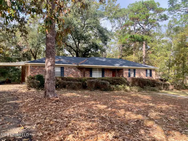 121 Ridgecrest Street, Lucedale, MS 39452