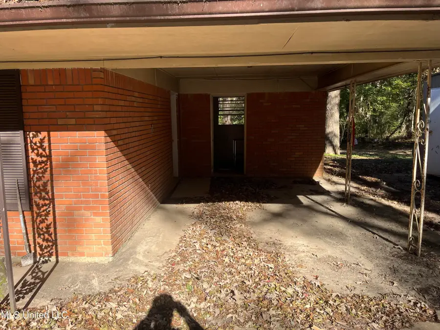 37 Grove Acres Road, Natchez, MS 39120 - Image #2