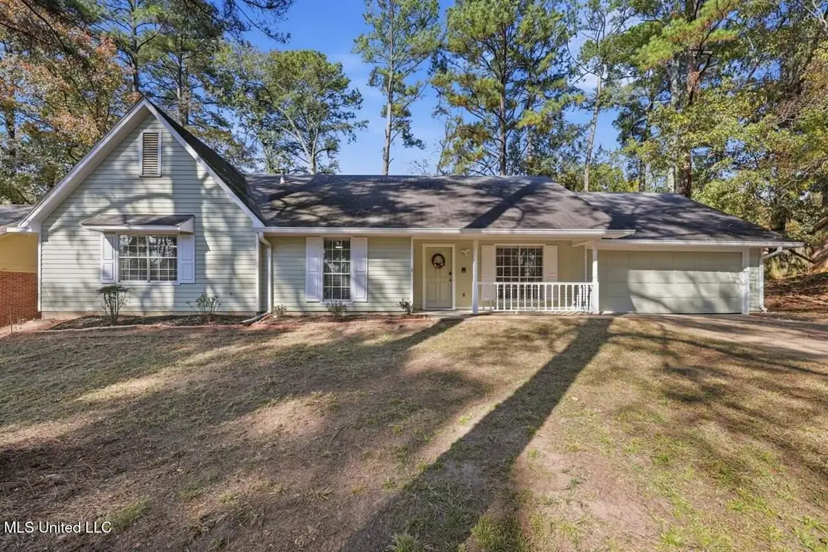 1534 Tracewood Drive, Jackson, MS 39211 - Image #1