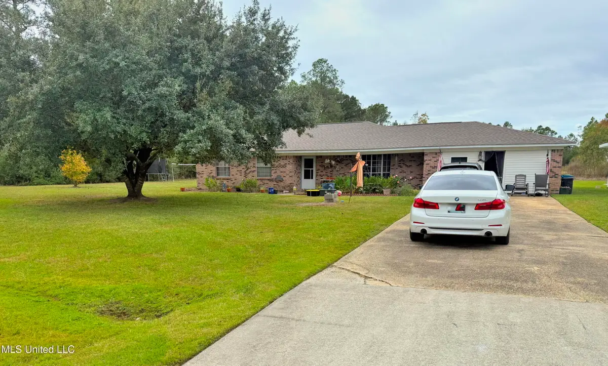 7213 Kruger Place, Ocean Springs, MS 39564 - Image #1