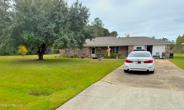 7213 Kruger Place, Ocean Springs, MS 39564