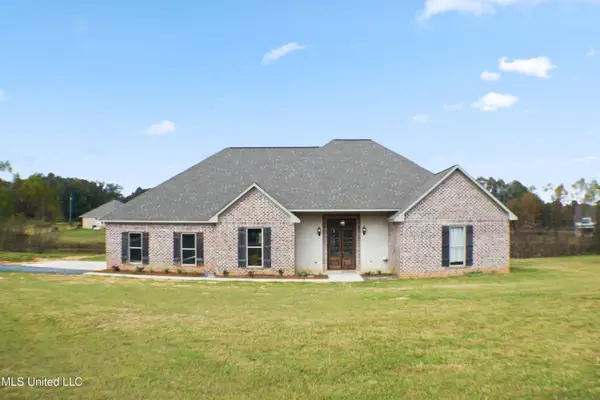 1030 Greenbrier Lane, McComb, MS 39648