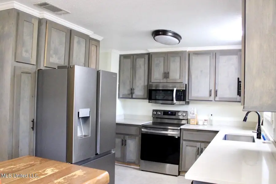 11 Margie King Lane, Monticello, MS 39654 - Image #2