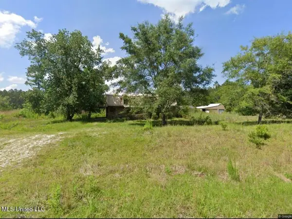 18204 S Gaylord Road, Saucier, MS 39574