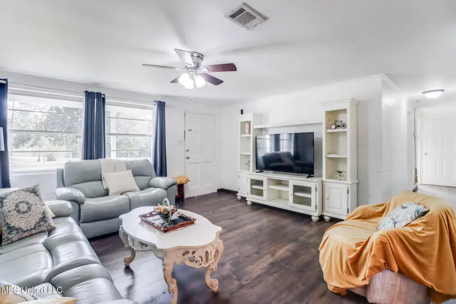 16011 Road 428, Kiln, MS 39556 - Image #3