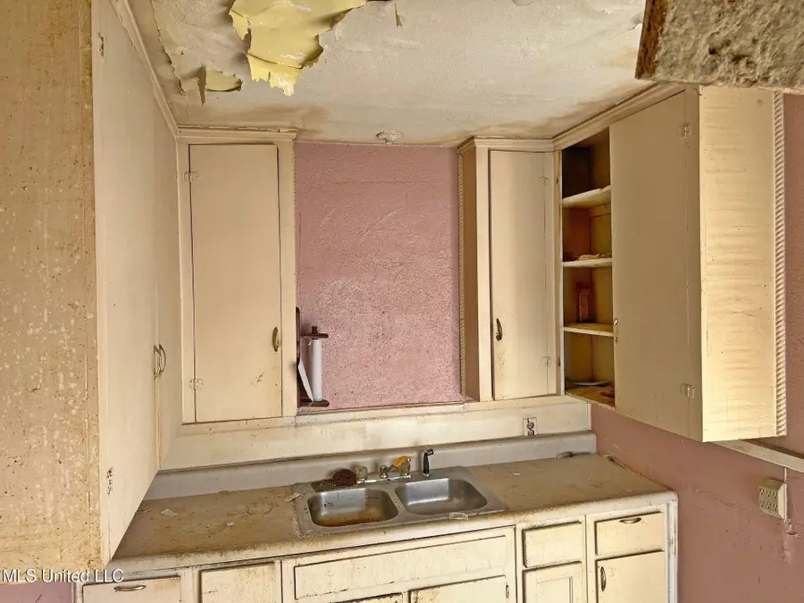 340 Broadview Drive, Jackson, MS 39209 - Image #2