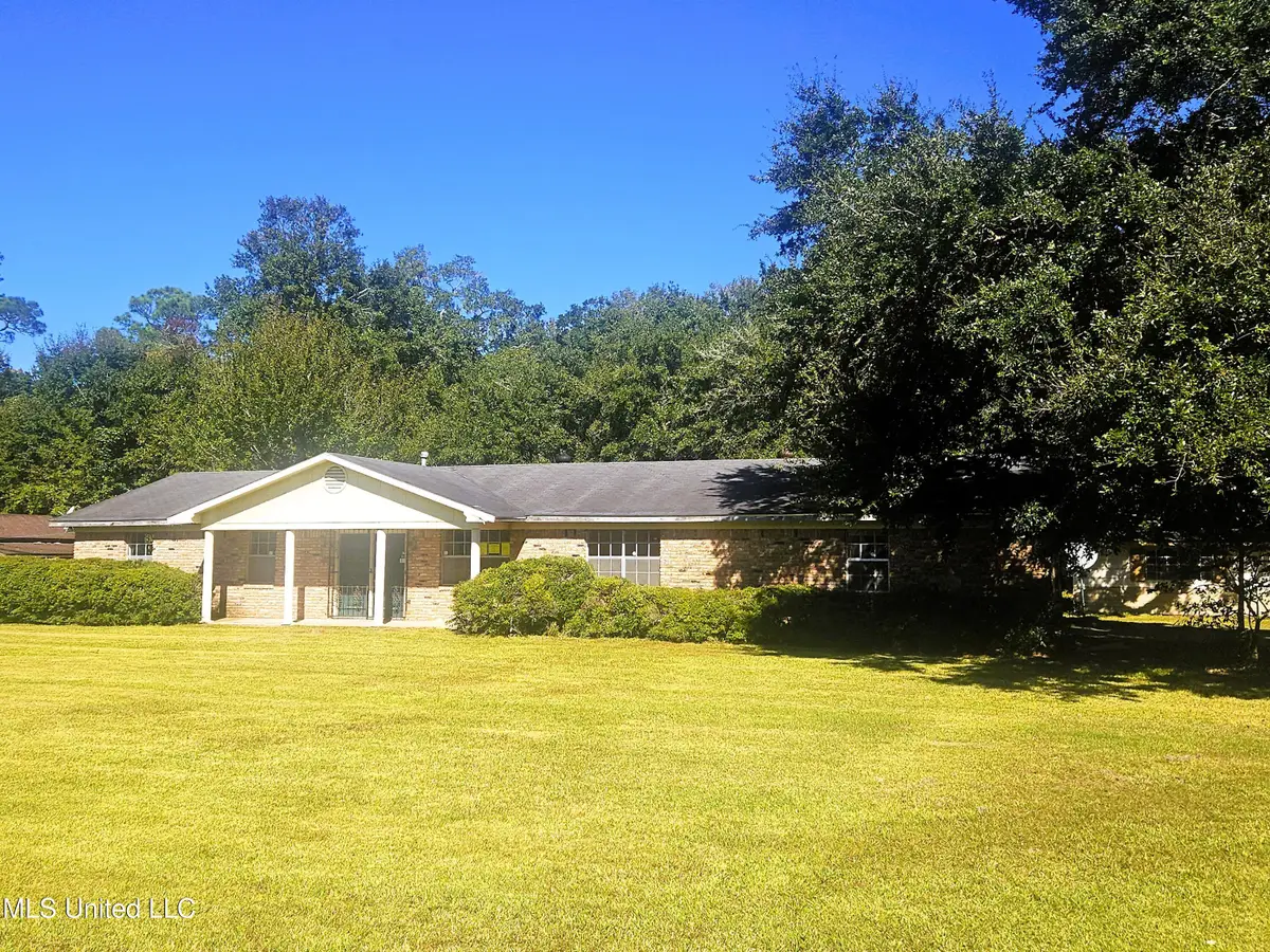 4409 Lanier Avenue, Pascagoula, MS 39581 - Image #1