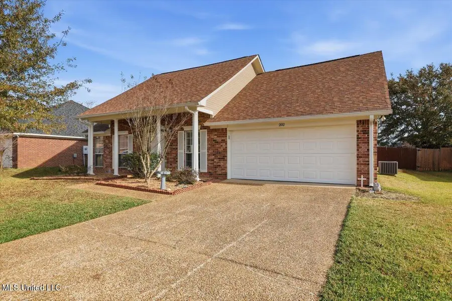202 Cherry Bark Drive, Brandon, MS 39047 - Image #2