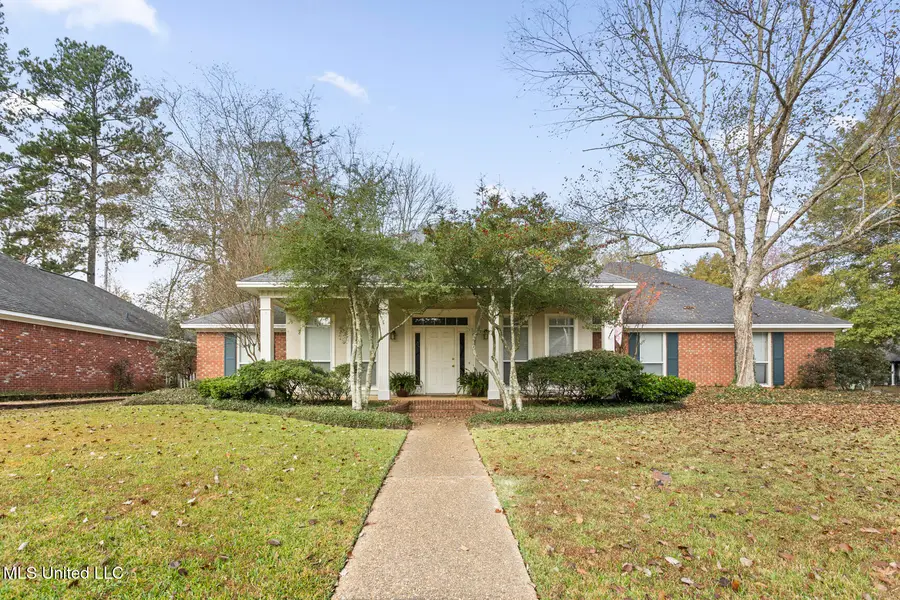 325 Woodrun Drive, Ridgeland, MS 39157 - Image #3