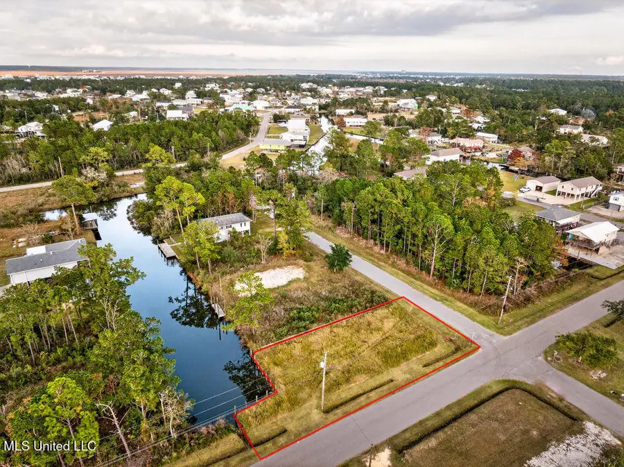 5203 Gulf Street, Bay Saint Louis, MS 39520 - Image #2