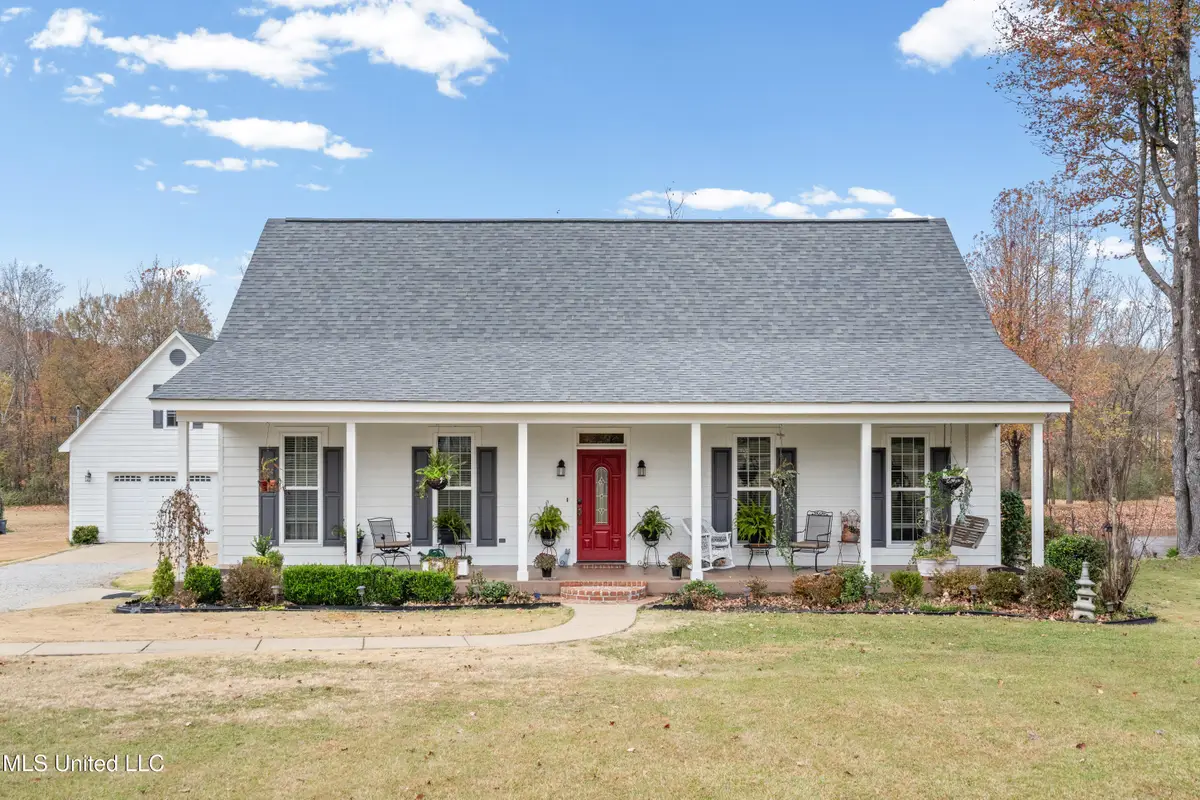 3165 Grand Oaks Drive, Hernando, MS 38632 - Image #1