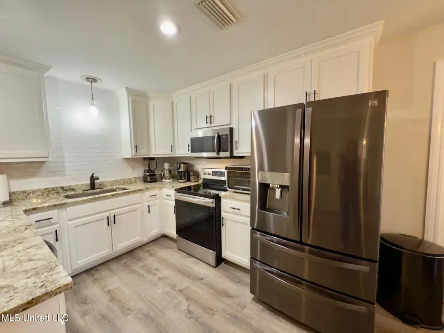 7315 Ahi Drive, Diamondhead, MS 39525 - Image #3