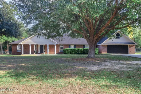 19062 E Highland Drive, Saucier, MS 39574