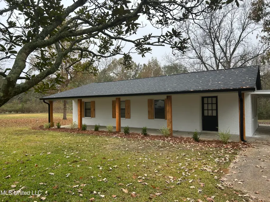 125 Churchill Place, Byram, MS 39272 - Image #2