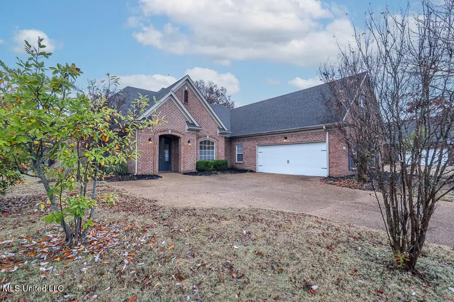 2864 Summer Oaks Place, Southaven, MS 38672 - Image #2