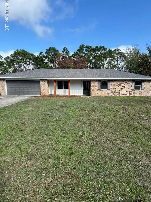 2212 Lewis Gate Drive, Gautier, MS 39553