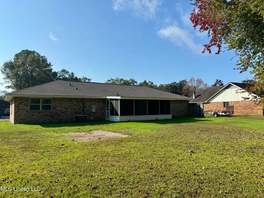 2212 Lewis Gate Drive, Gautier, MS 39553 - Image #2